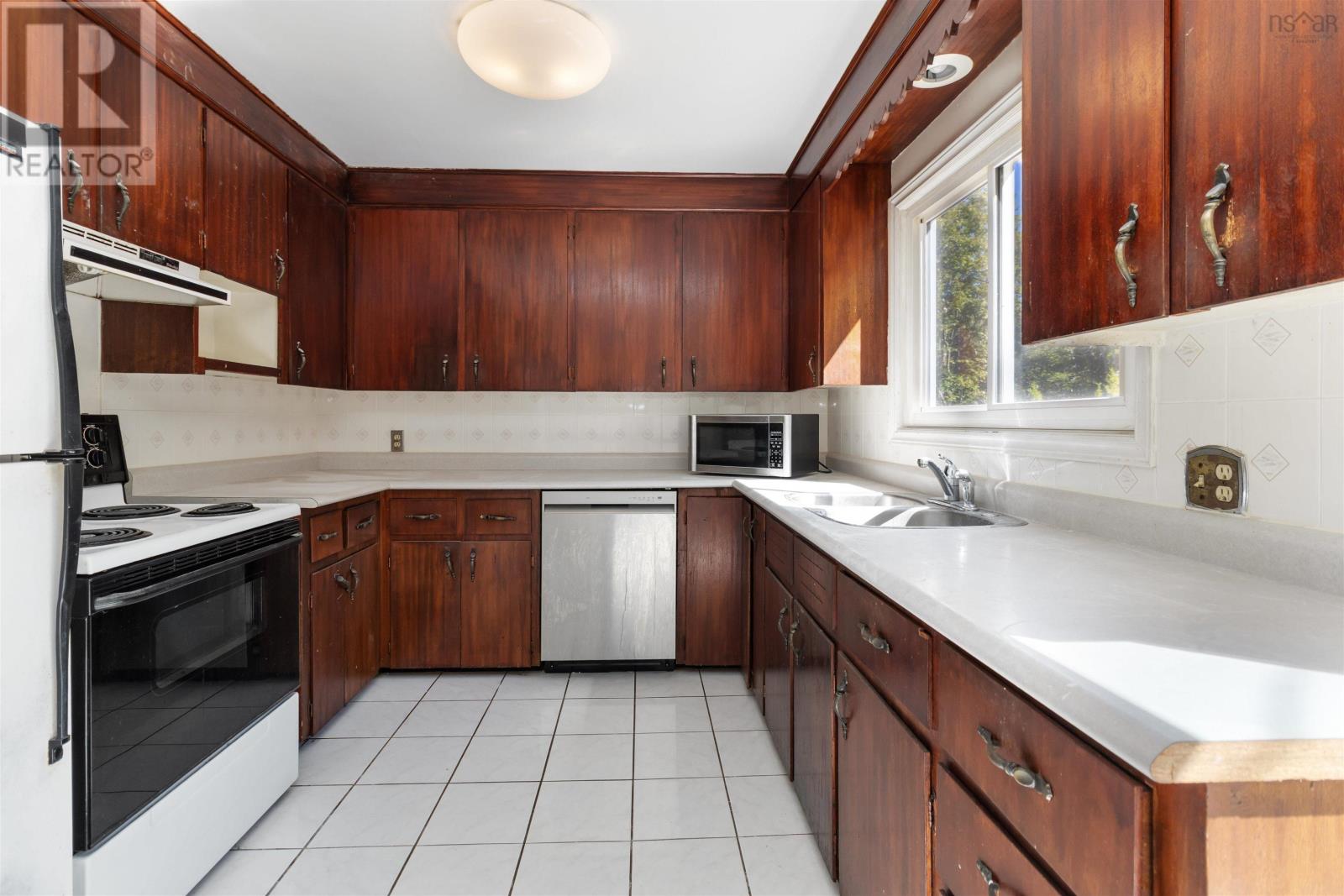 124 Glenforest Drive, Clayton Park, Nova Scotia  B3M 2Y6 - Photo 11 - 202523616