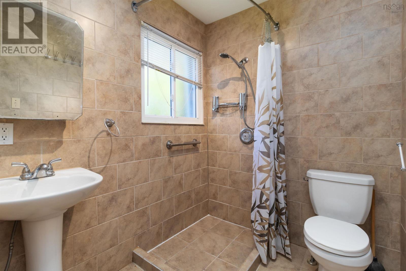 124 Glenforest Drive, Clayton Park, Nova Scotia  B3M 2Y6 - Photo 15 - 202523616