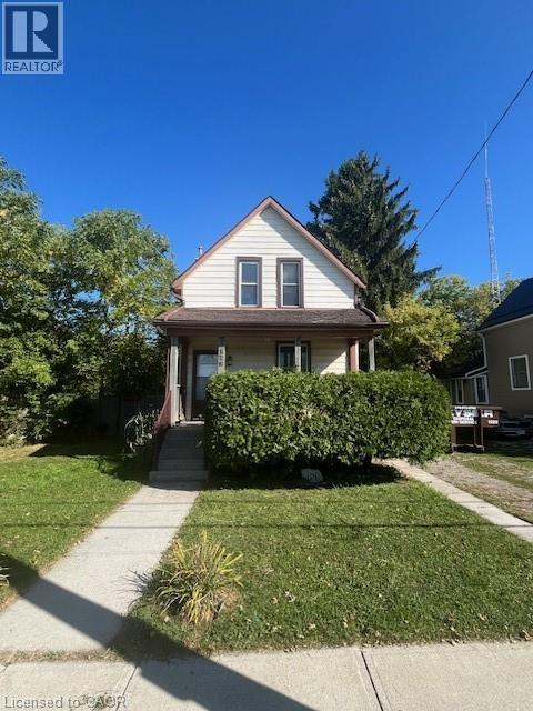 126 SHAKESPEARE Street, Stratford, Ontario