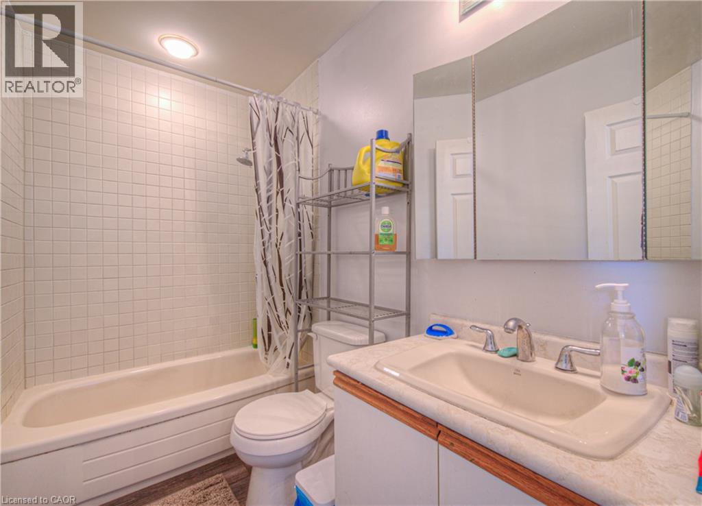 310 Christopher Drive Unit# 15, Cambridge, Ontario  N1P 1B4 - Photo 23 - 40768118