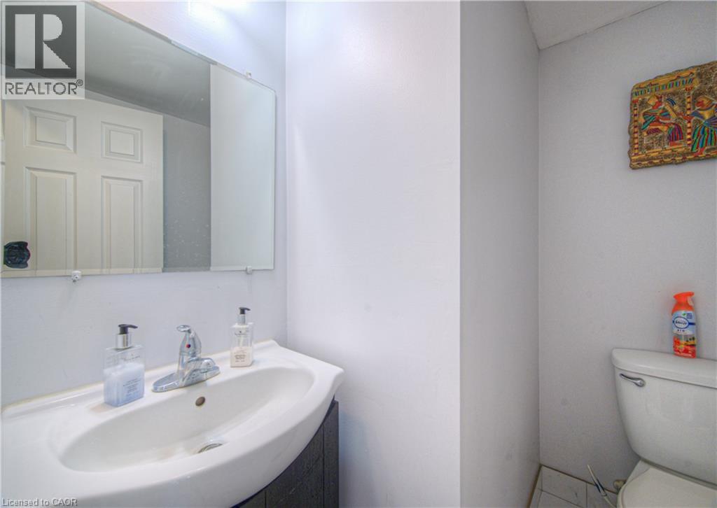 310 Christopher Drive Unit# 15, Cambridge, Ontario  N1P 1B4 - Photo 3 - 40768118