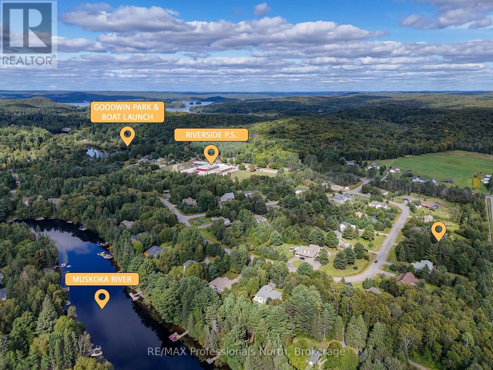 23 Thomas Crescent, Huntsville, Ontario  P1H 2M3 - Photo 47 - X12411335