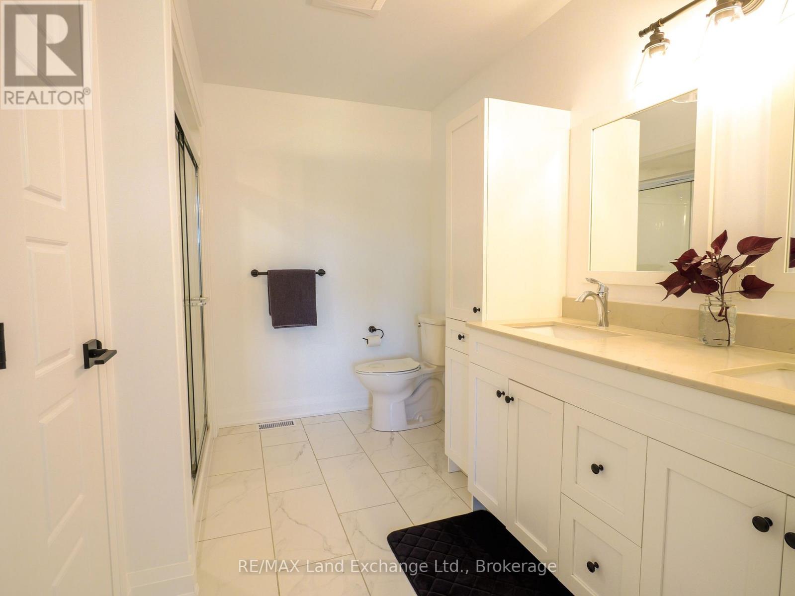 1 - 2 Fairway Lane, Saugeen Shores, Ontario  N0H 2C3 - Photo 21 - X12411342