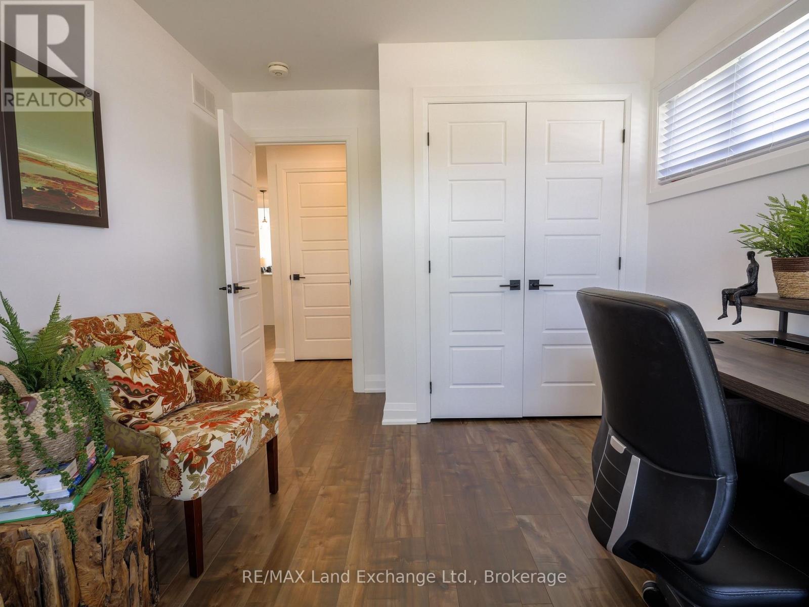 1 - 2 Fairway Lane, Saugeen Shores, Ontario  N0H 2C3 - Photo 24 - X12411342