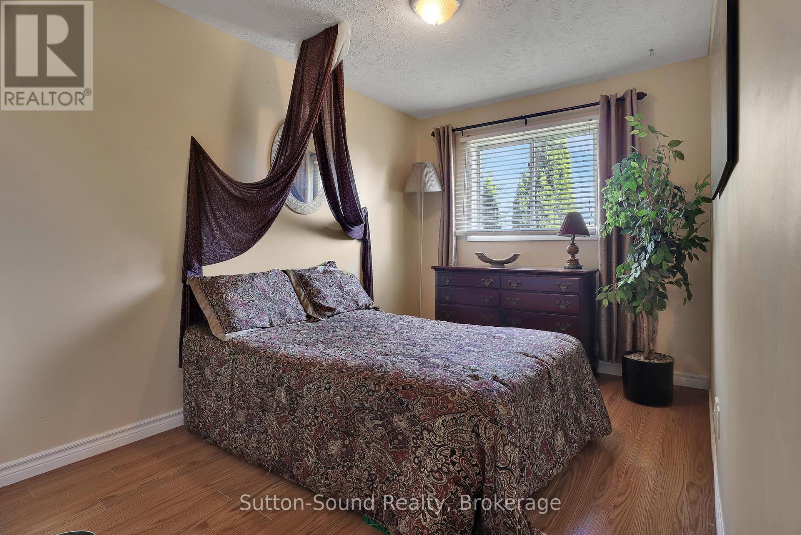 2770 4th Avenue W, Owen Sound, Ontario  N4K 6R3 - Photo 16 - X12411364