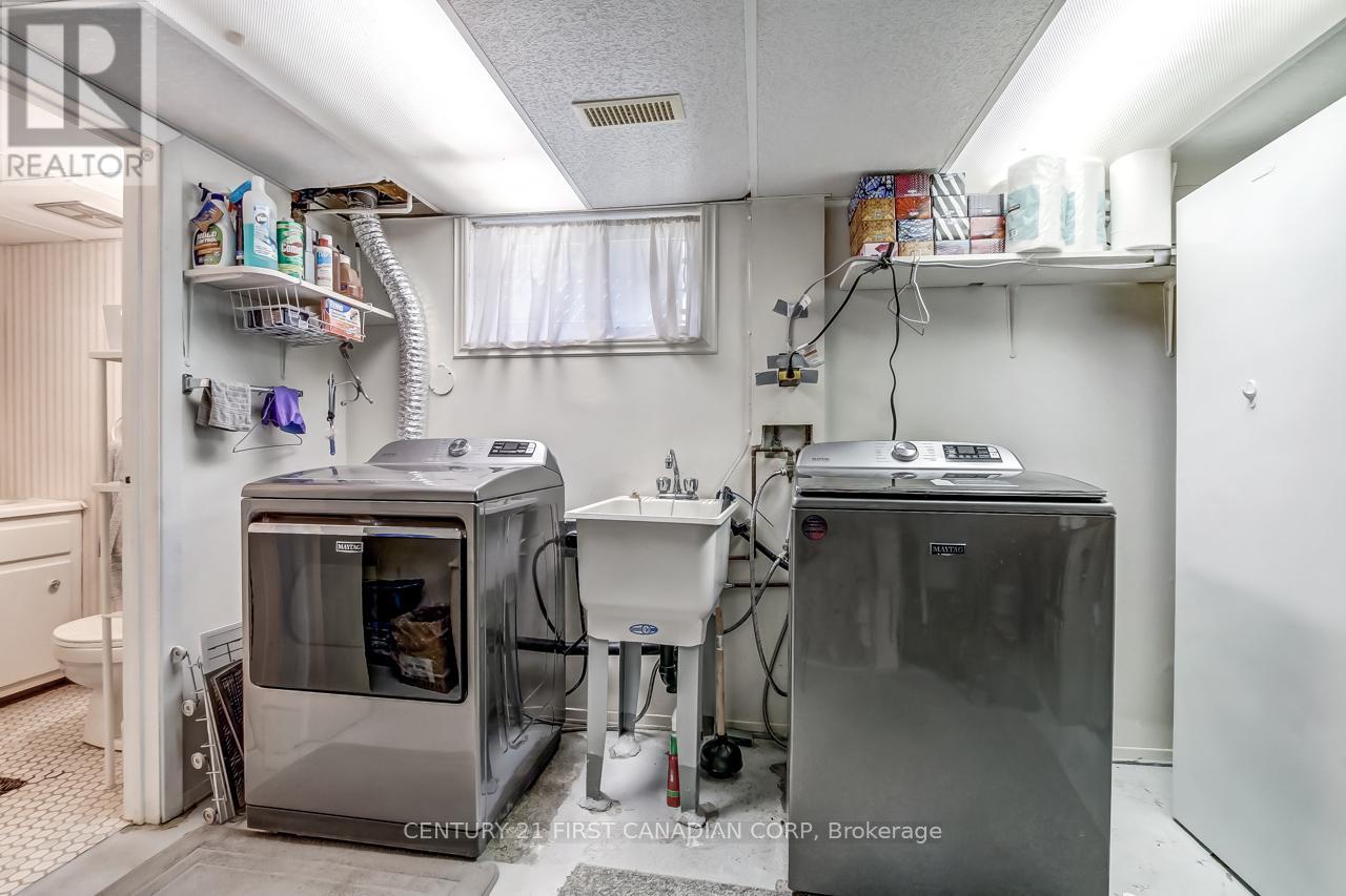 1290 Langmuir Avenue, London East, Ontario  N5W 2G3 - Photo 15 - X12411283