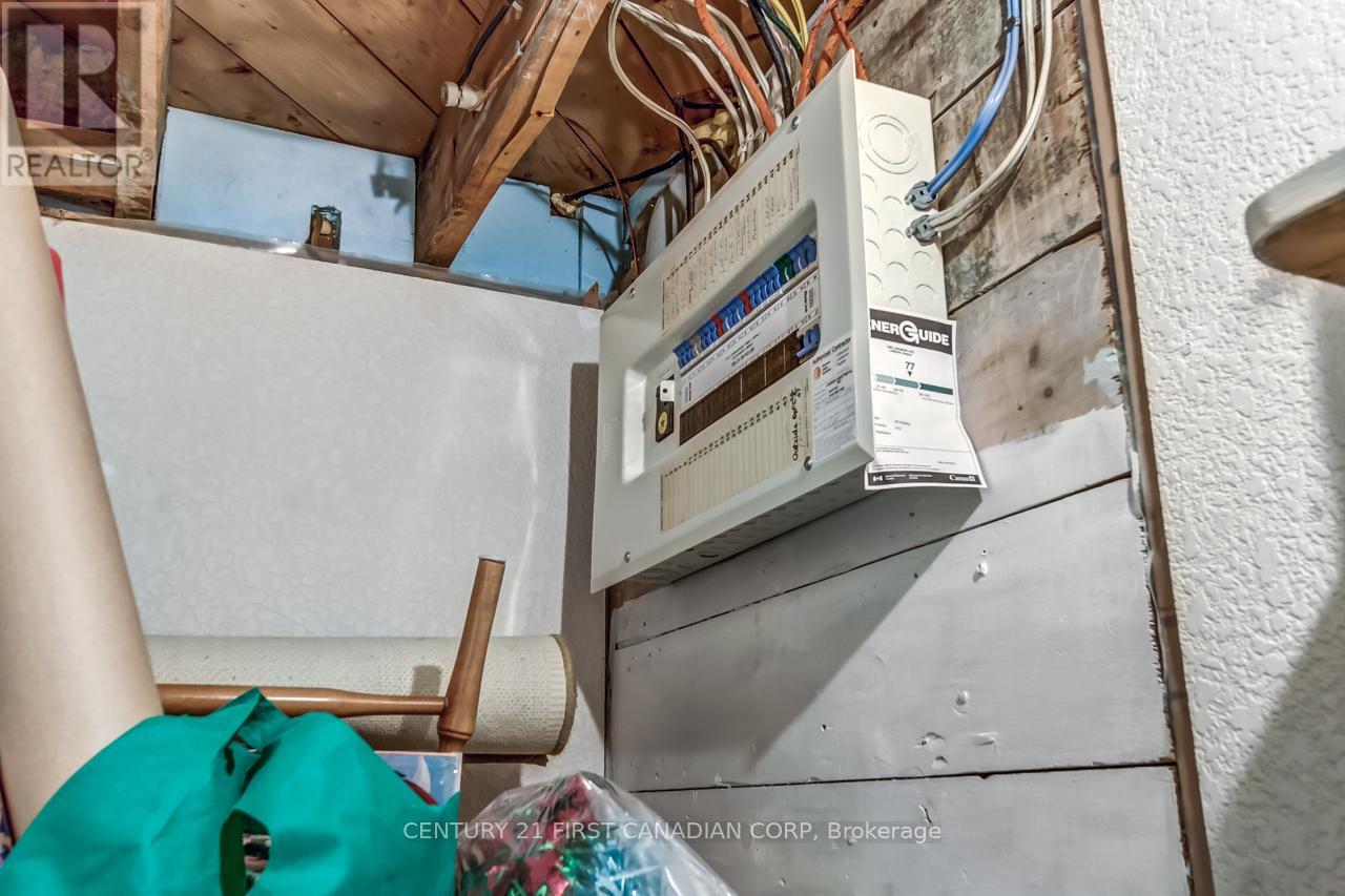 1290 Langmuir Avenue, London East, Ontario  N5W 2G3 - Photo 17 - X12411283
