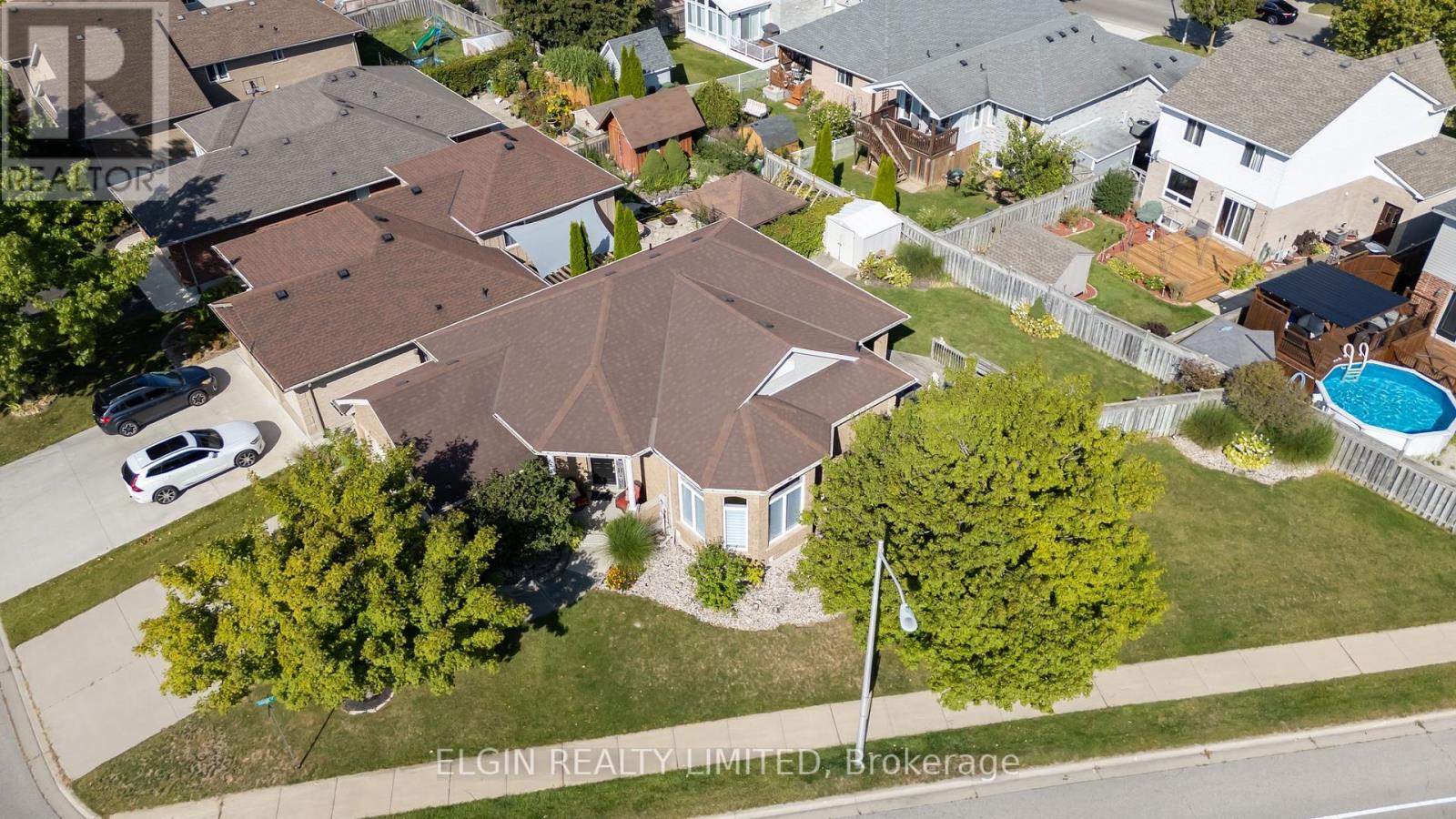 2 Galbraith Court, St. Thomas, Ontario  N5R 6G8 - Photo 12 - X12411290