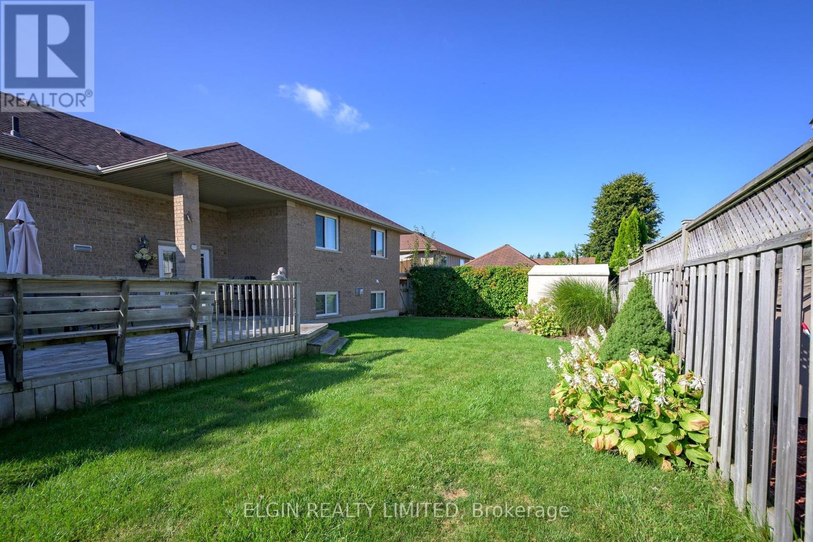 2 Galbraith Court, St. Thomas, Ontario  N5R 6G8 - Photo 19 - X12411290
