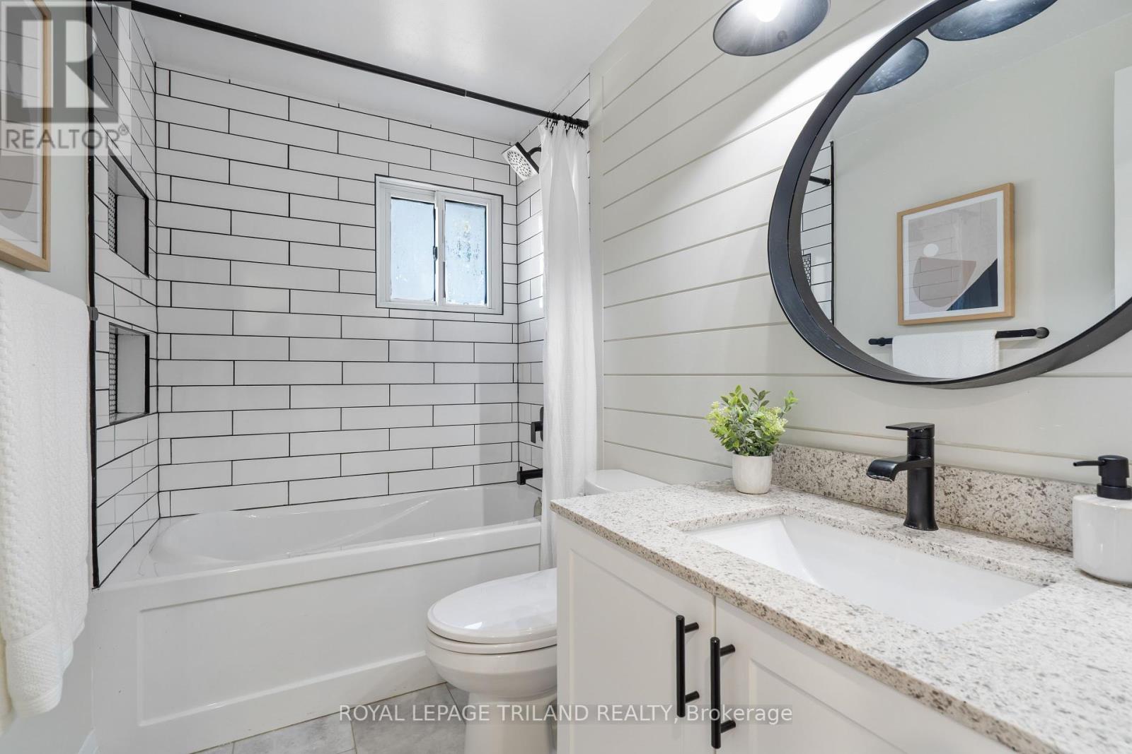 132 Brunswick Avenue, London North, Ontario  N6G 3K8 - Photo 26 - X12411313