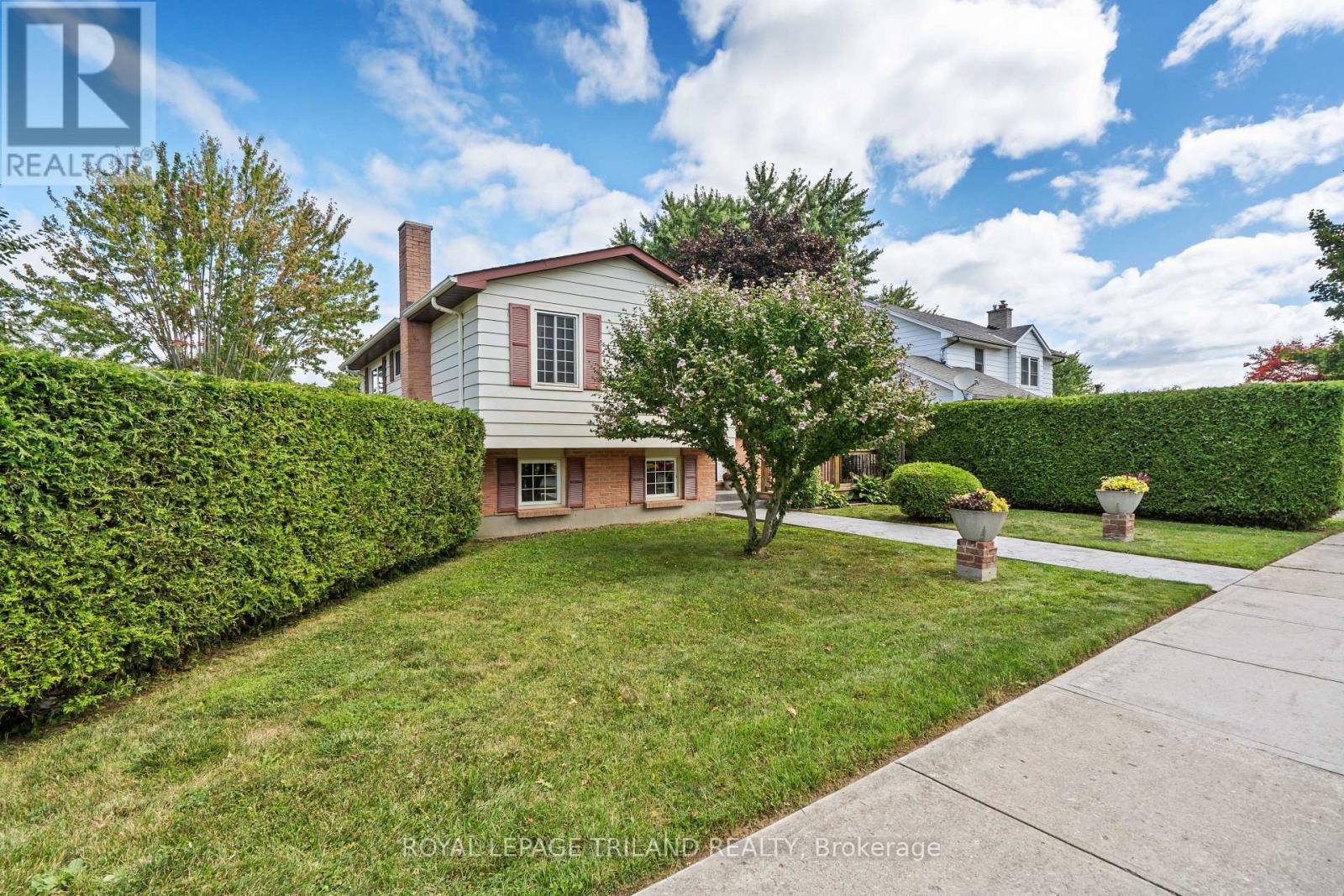 132 Brunswick Avenue, London North, Ontario  N6G 3K8 - Photo 3 - X12411313