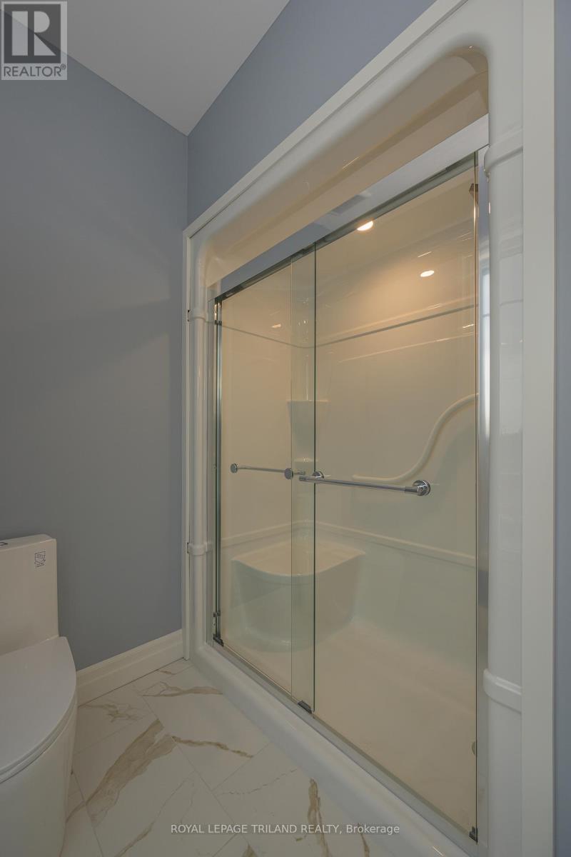 4211 Liberty Crossing, London South, Ontario  N6P 0L1 - Photo 32 - X12411320