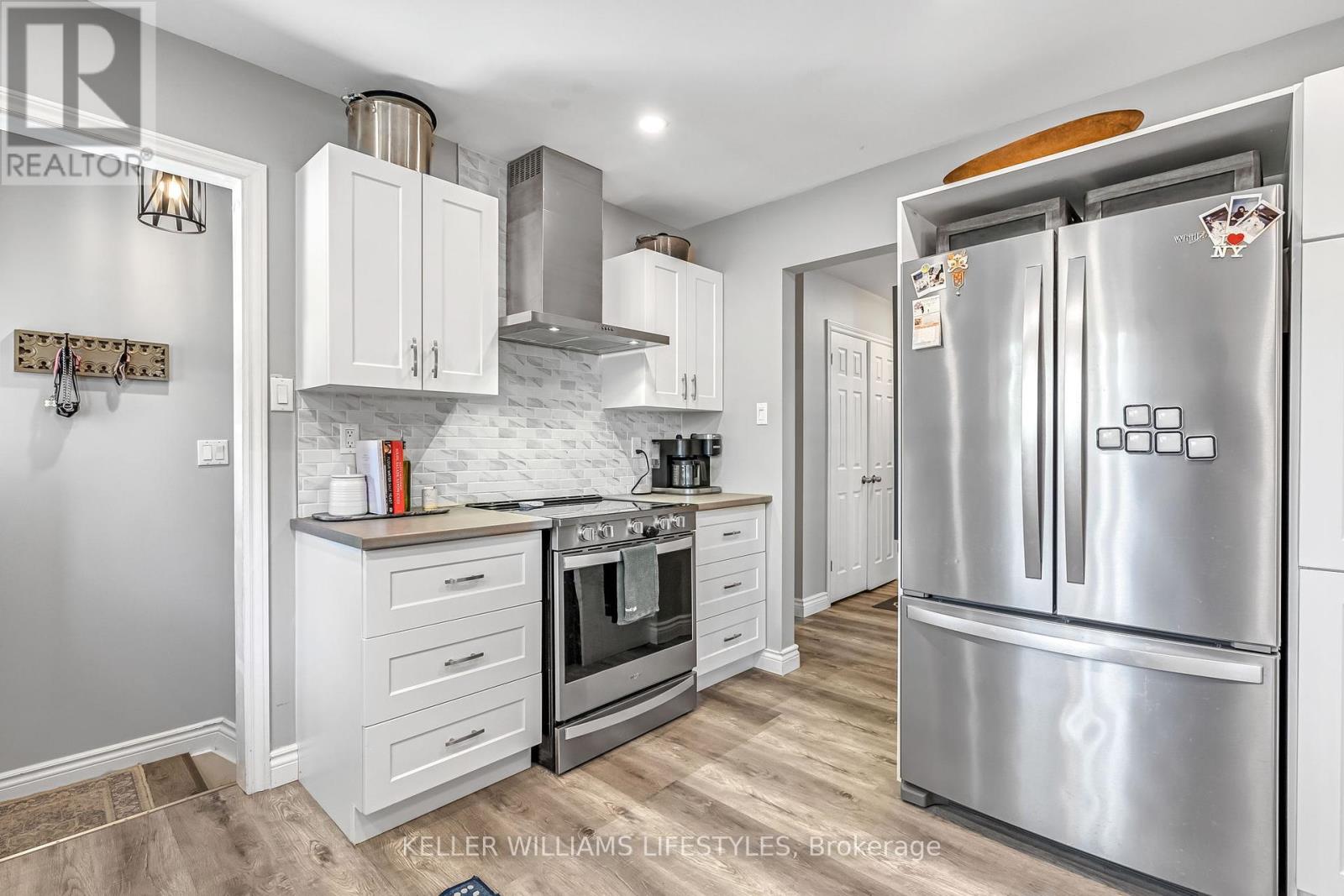 115 Mclean Drive, London North, Ontario  N5X 1Y8 - Photo 17 - X12411331