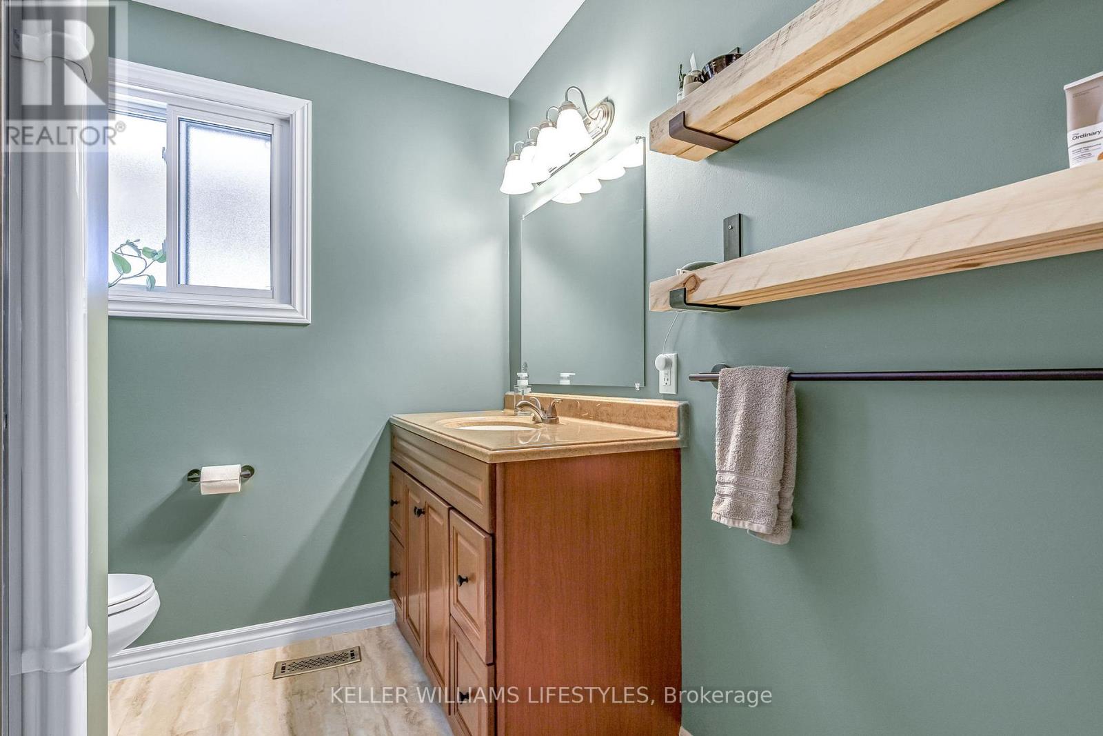 115 Mclean Drive, London North, Ontario  N5X 1Y8 - Photo 25 - X12411331