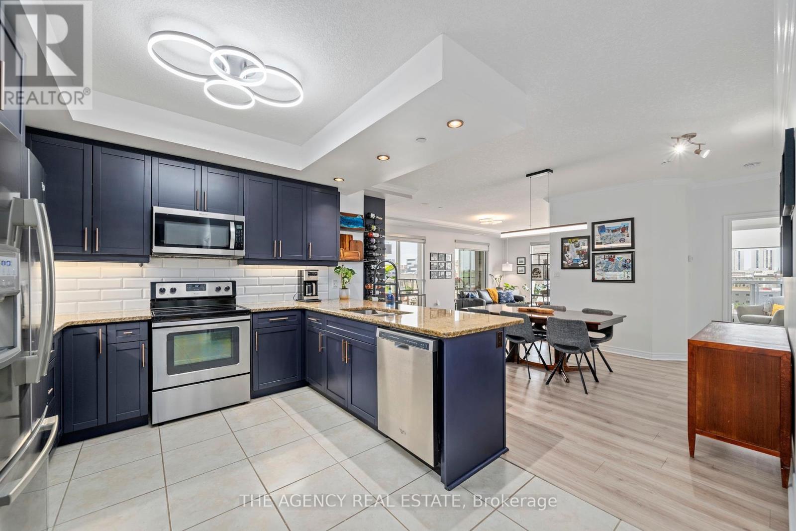 803 - 330 Ridout Street N, London East (East K), Ontario  N6A 0A7 - Photo 27 - X12411332