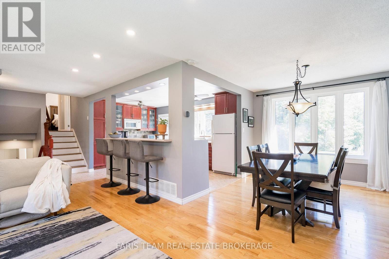 51 Tudhope Boulevard, Oro-Medonte, Ontario  L0L 1T0 - Photo 16 - S12411265