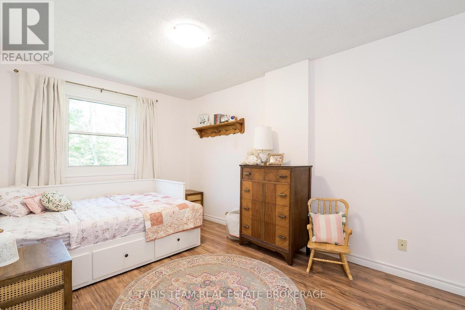 51 Tudhope Boulevard, Oro-Medonte, Ontario  L0L 1T0 - Photo 18 - S12411265