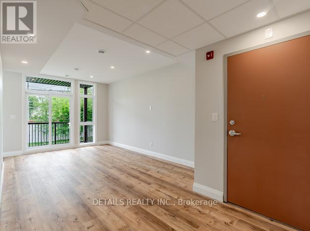 102 - 659 Donat Street S, Ottawa, Ontario  K1K 3L8 - Photo 7 - X12411279