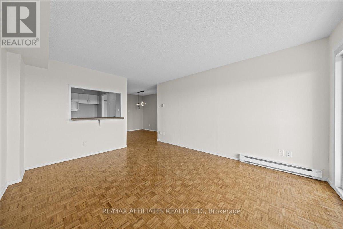 1507 - 158b Mcarthur Avenue, Ottawa, Ontario  K1L 8C9 - Photo 10 - X12411328