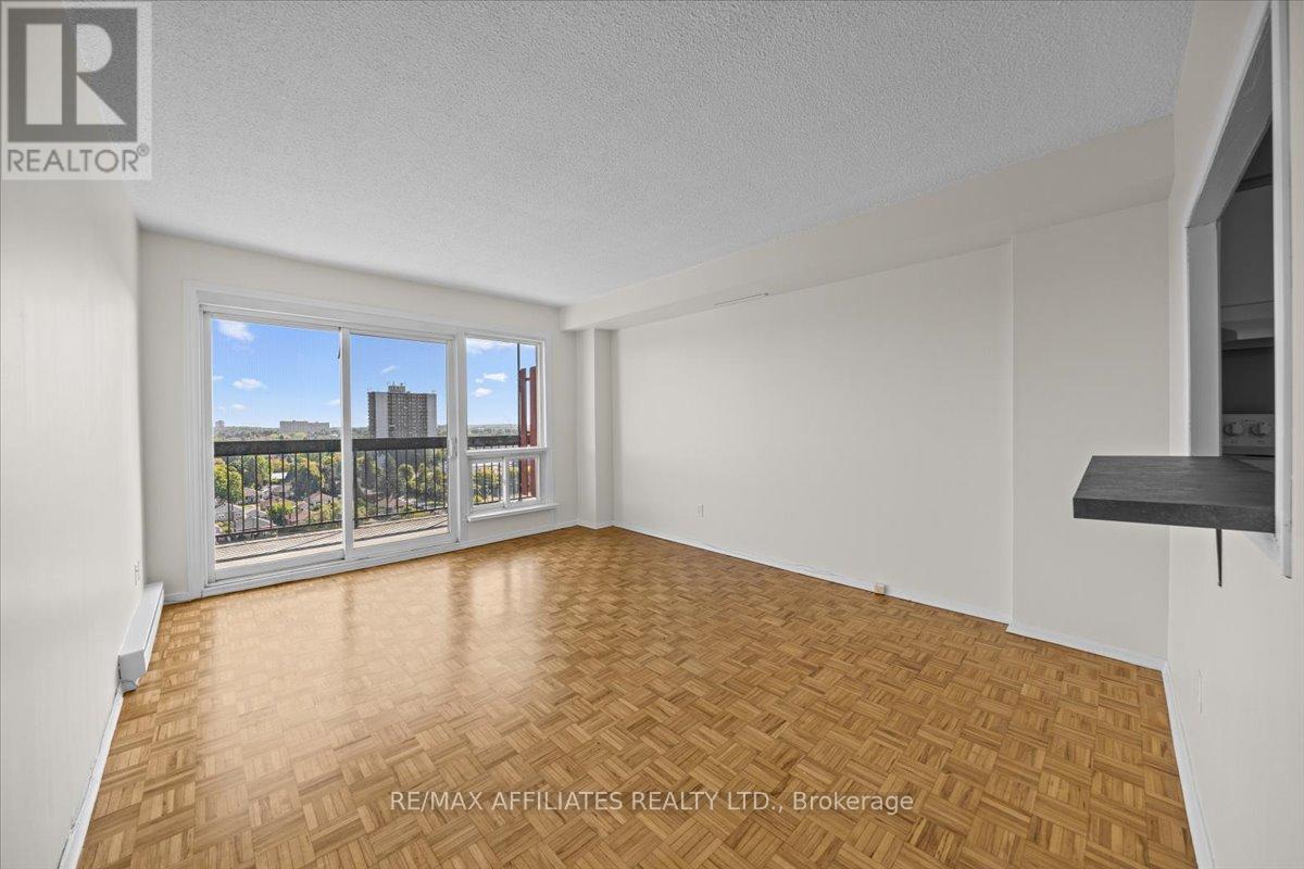 1507 - 158b Mcarthur Avenue, Ottawa, Ontario  K1L 8C9 - Photo 12 - X12411328