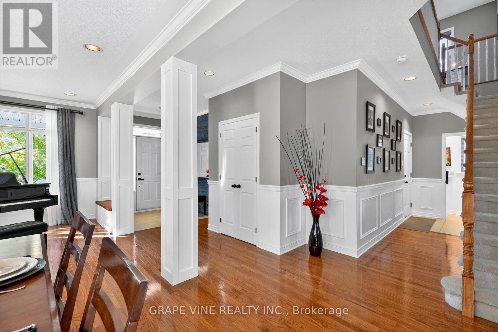 823 Scala Avenue, Ottawa, Ontario  K4A 4M2 - Photo 11 - X12411338
