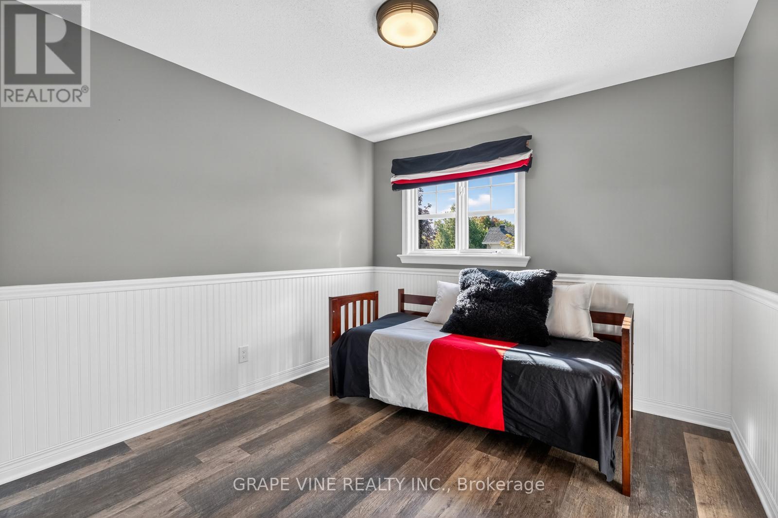 823 Scala Avenue, Ottawa, Ontario  K4A 4M2 - Photo 31 - X12411338