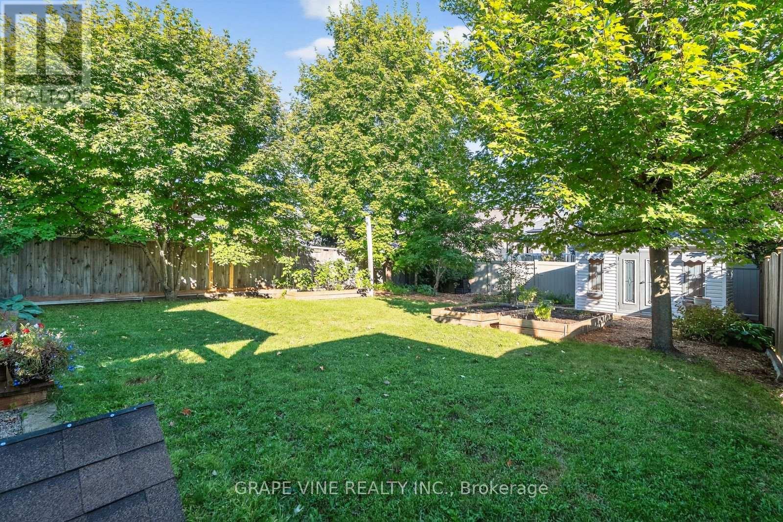 823 Scala Avenue, Ottawa, Ontario  K4A 4M2 - Photo 4 - X12411338