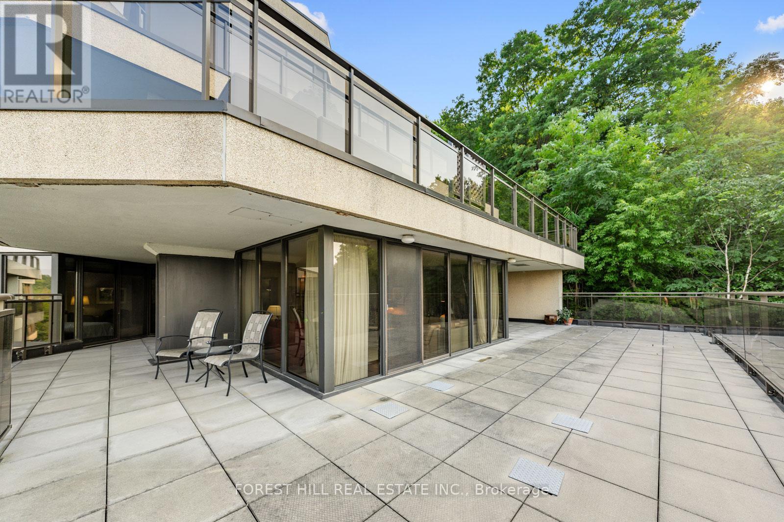 815 - 3900 Yonge Street, Toronto, Ontario  M4N 3N6 - Photo 32 - C12392159