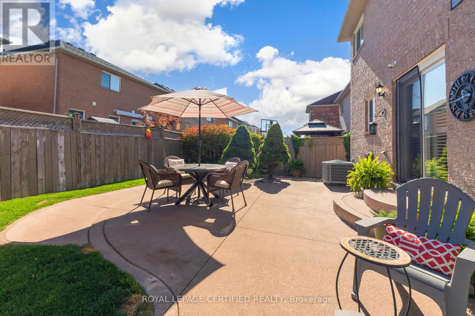 43 Heatherdale Drive, Brampton, Ontario  L7A 2H4 - Photo 33 - W12411273