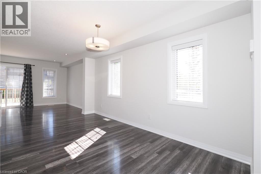 181 South Creek Drive, Kitchener, Ontario  N2P 0H1 - Photo 7 - 40769584