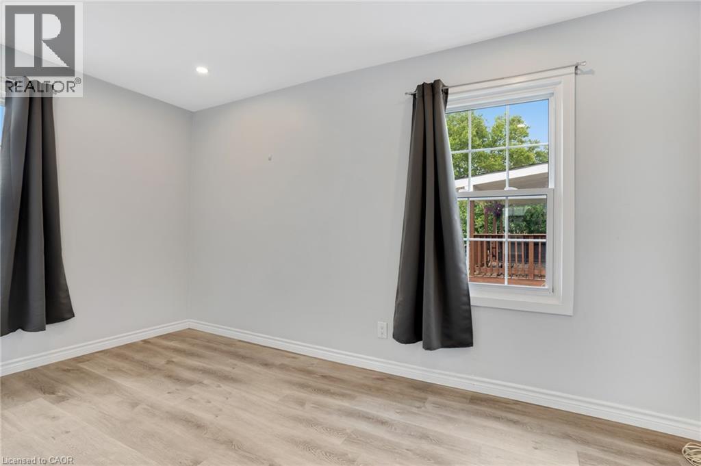 50 Sixth Avenue, Brantford, Ontario  N3S 1A7 - Photo 6 - 40770520