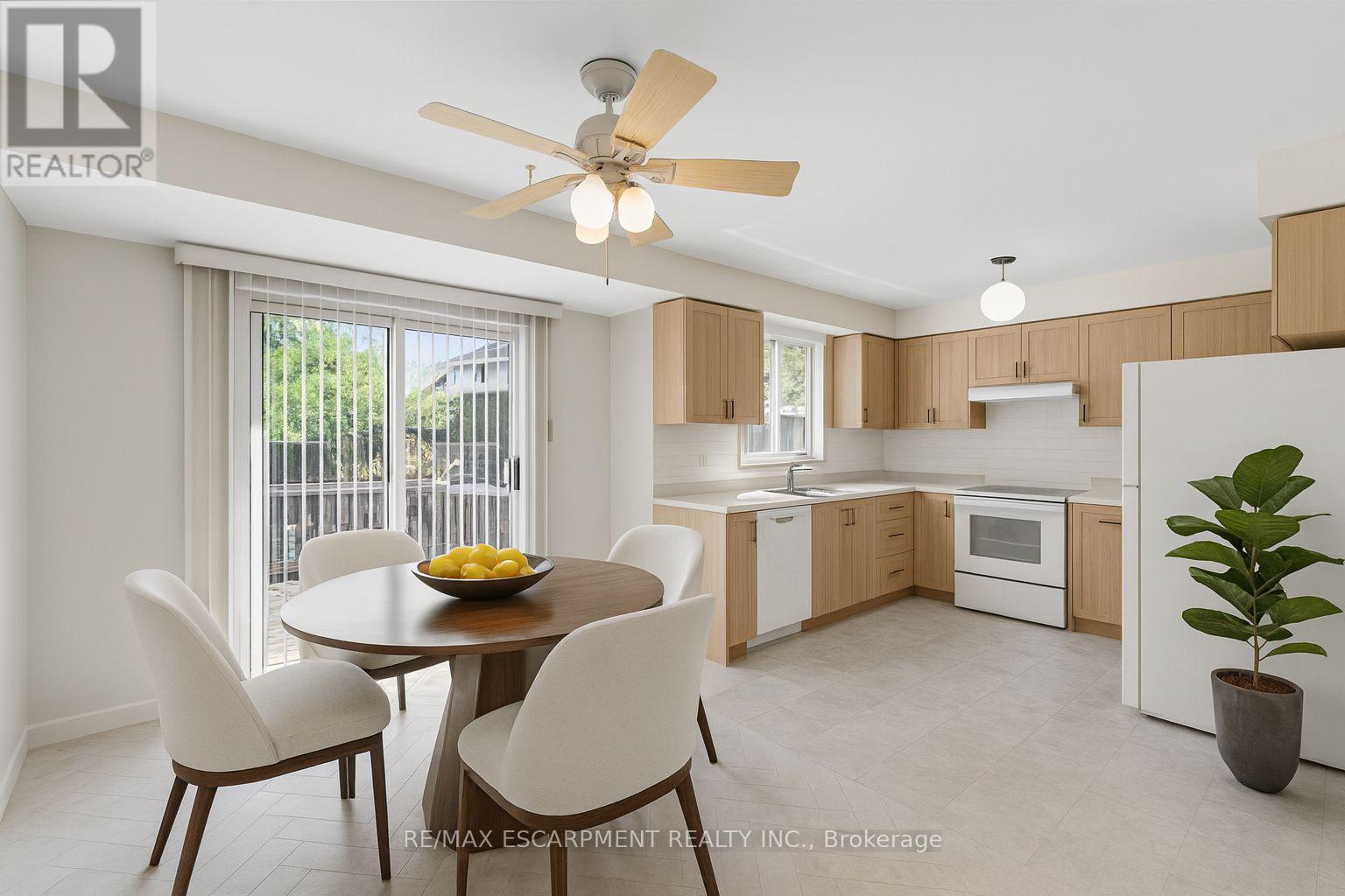 40 Gatestone Drive, Hamilton, Ontario  L8J 2P4 - Photo 13 - X12411264