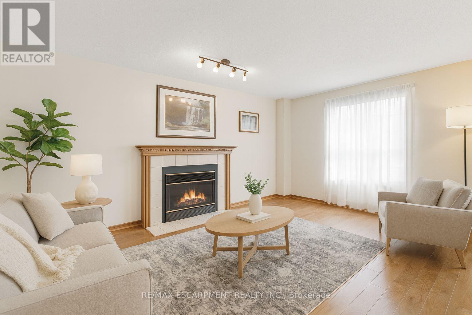 40 Gatestone Drive, Hamilton, Ontario  L8J 2P4 - Photo 19 - X12411264