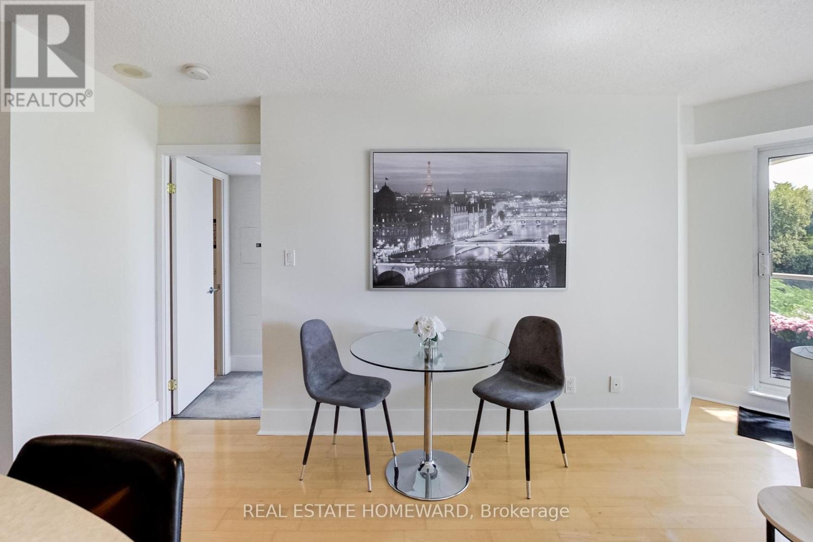 201 - 550 Queens Quay W, Toronto (Waterfront Communities), Ontario  M5V 3M8 - Photo 14 - C12411300