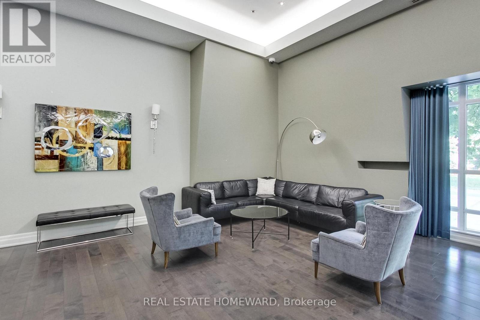 201 - 550 Queens Quay W, Toronto (Waterfront Communities), Ontario  M5V 3M8 - Photo 32 - C12411300