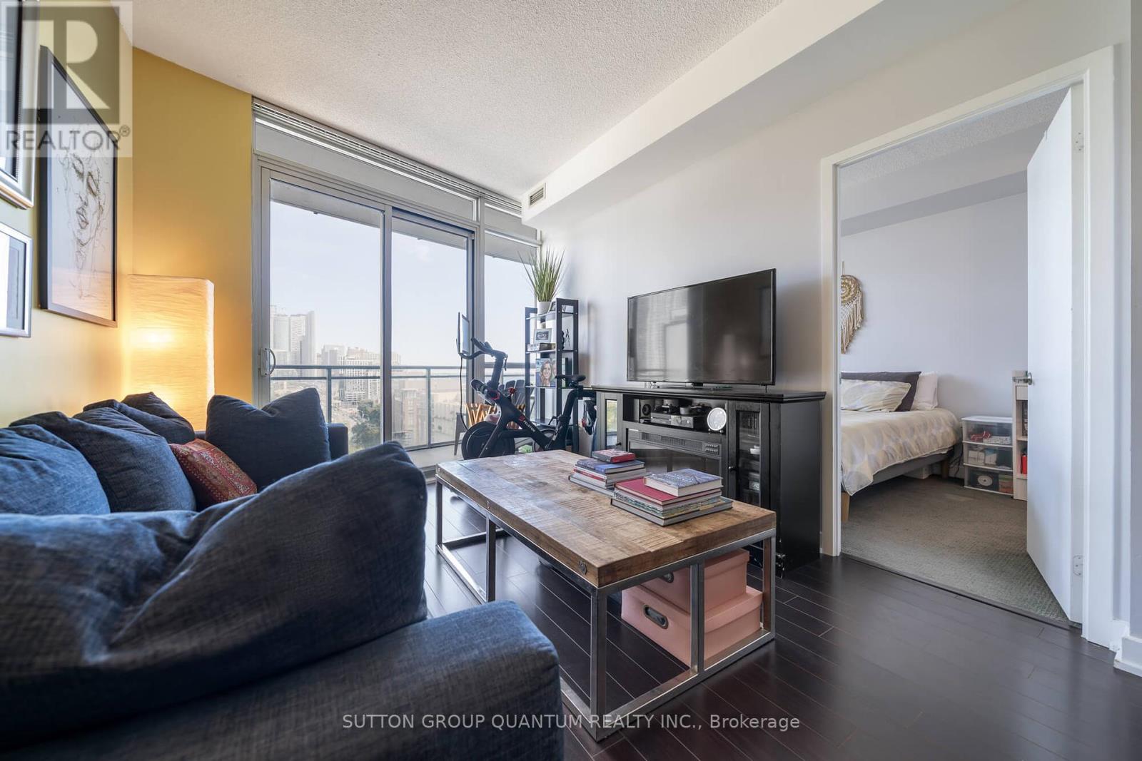 1810 - 38 Dan Leckie Way, Toronto, Ontario  M5V 2V6 - Photo 11 - C12411314