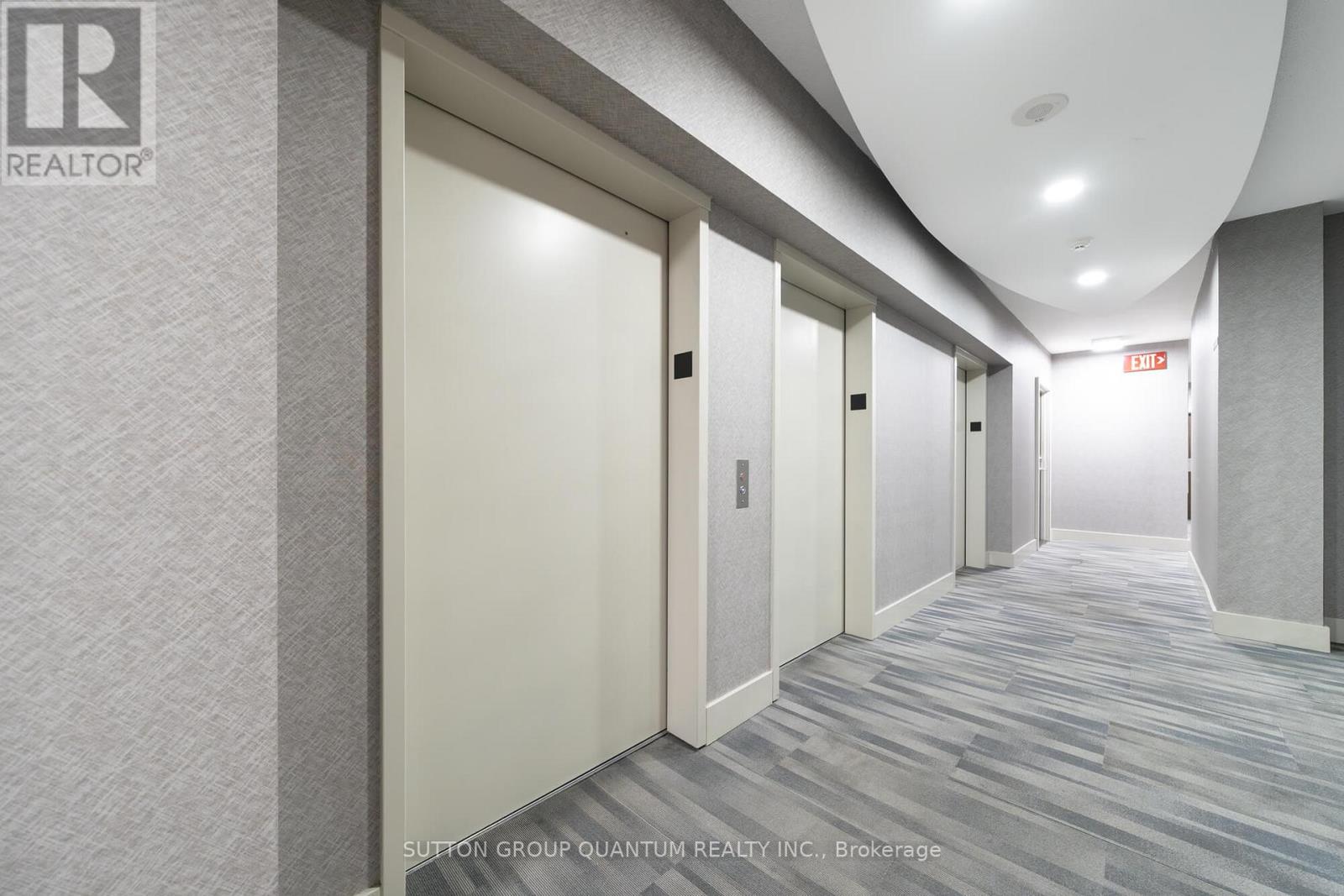 1810 - 38 Dan Leckie Way, Toronto, Ontario  M5V 2V6 - Photo 2 - C12411314