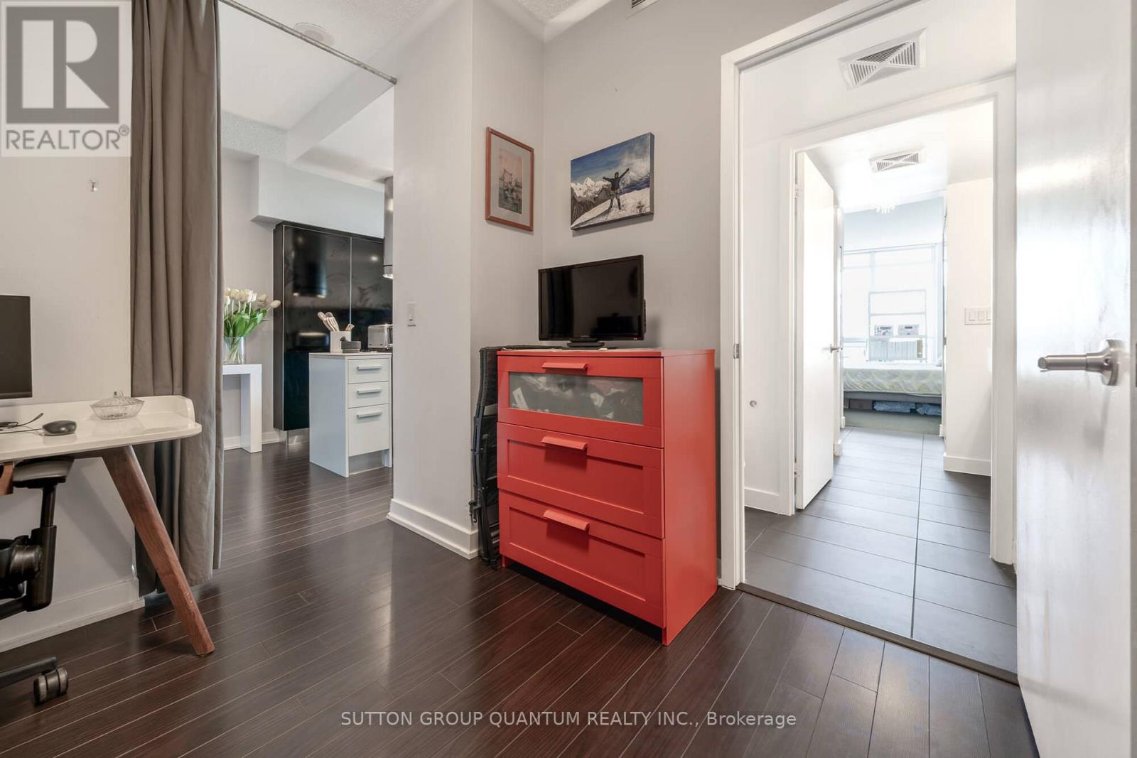 1810 - 38 Dan Leckie Way, Toronto, Ontario  M5V 2V6 - Photo 23 - C12411314
