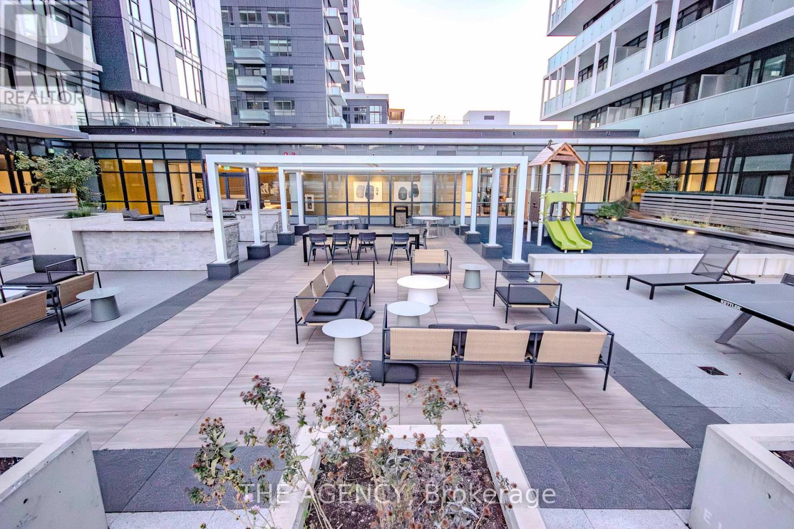 1702 - 225 Sumach Street, Toronto, Ontario  M5A 0P8 - Photo 14 - C12411325