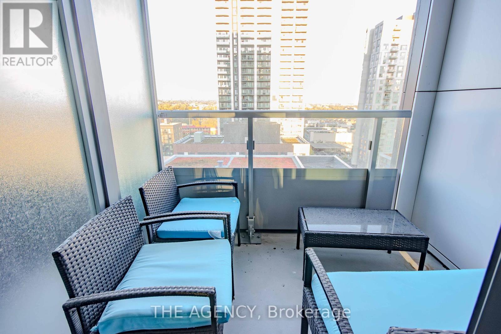 1702 - 225 Sumach Street, Toronto, Ontario  M5A 0P8 - Photo 8 - C12411325