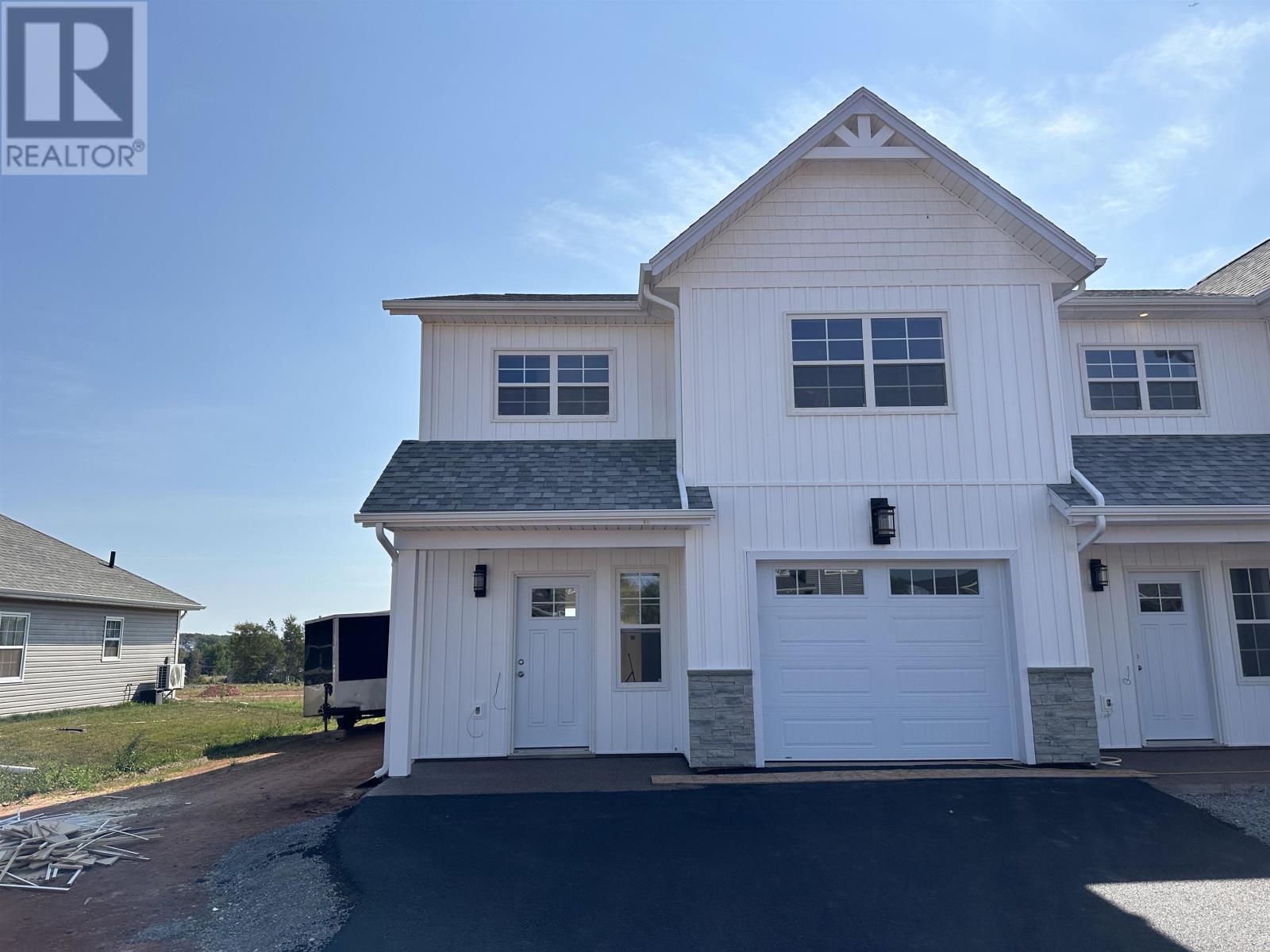 68 Samantha Lane, Cornwall, Prince Edward Island  C0A 1H0 - Photo 1 - 202523659