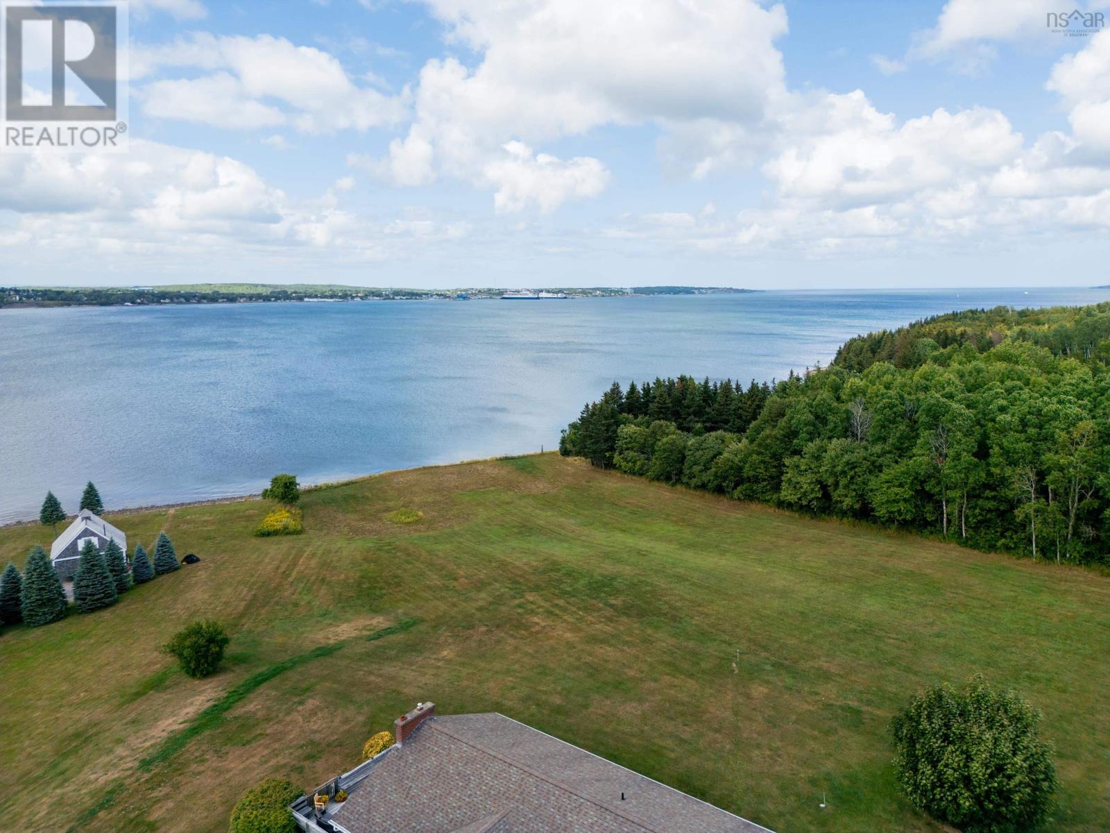 2140 Point Edward Highway, Point Edward, Nova Scotia  B2A 4R6 - Photo 40 - 202521181