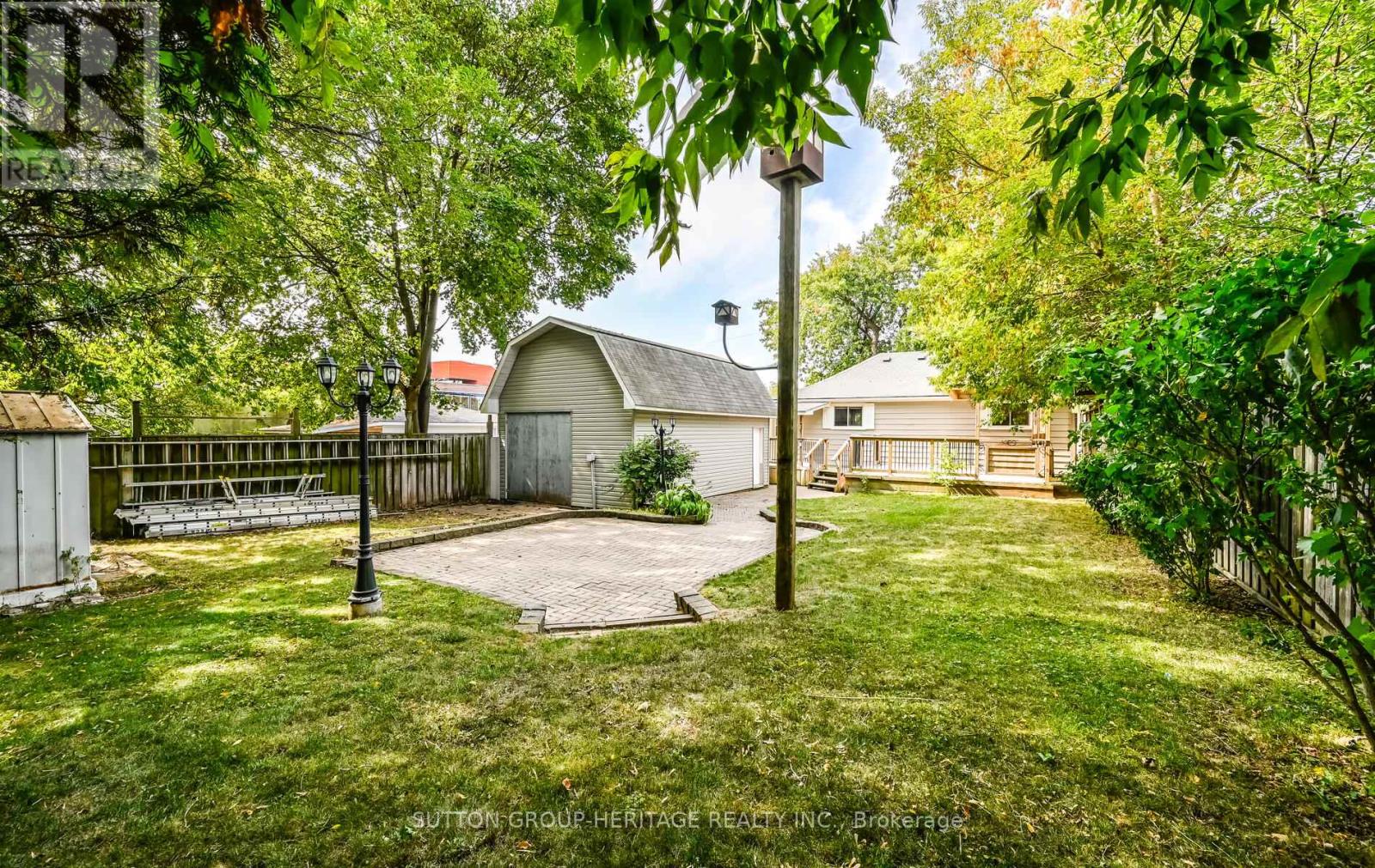 823 Rowena Street, Oshawa, Ontario  L1H 4Z6 - Photo 32 - E12411281