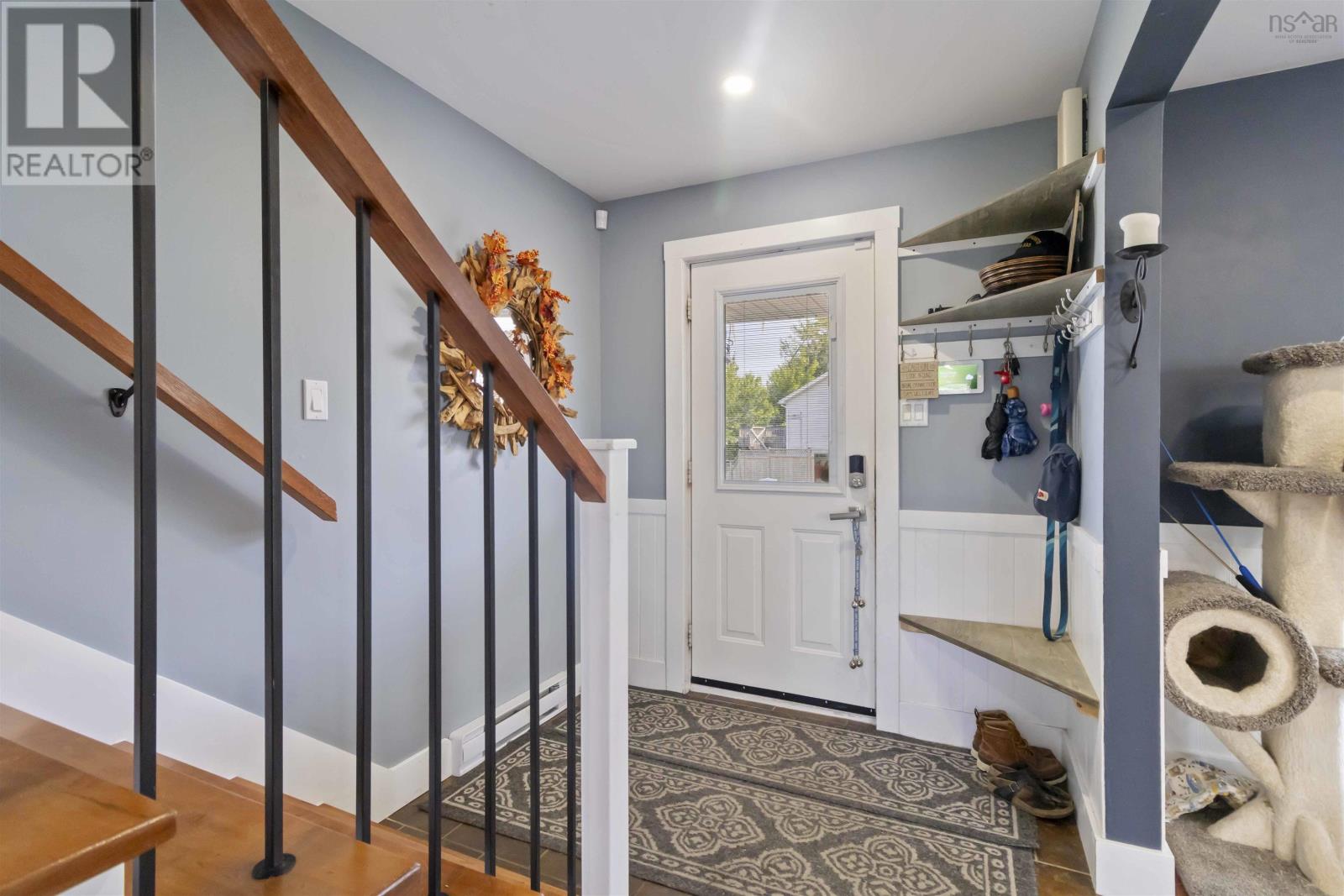 Property at 11 Bianca Court image 3
