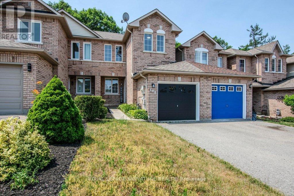 108 HAWTHORNE CRESCENT, Barrie, Ontario
