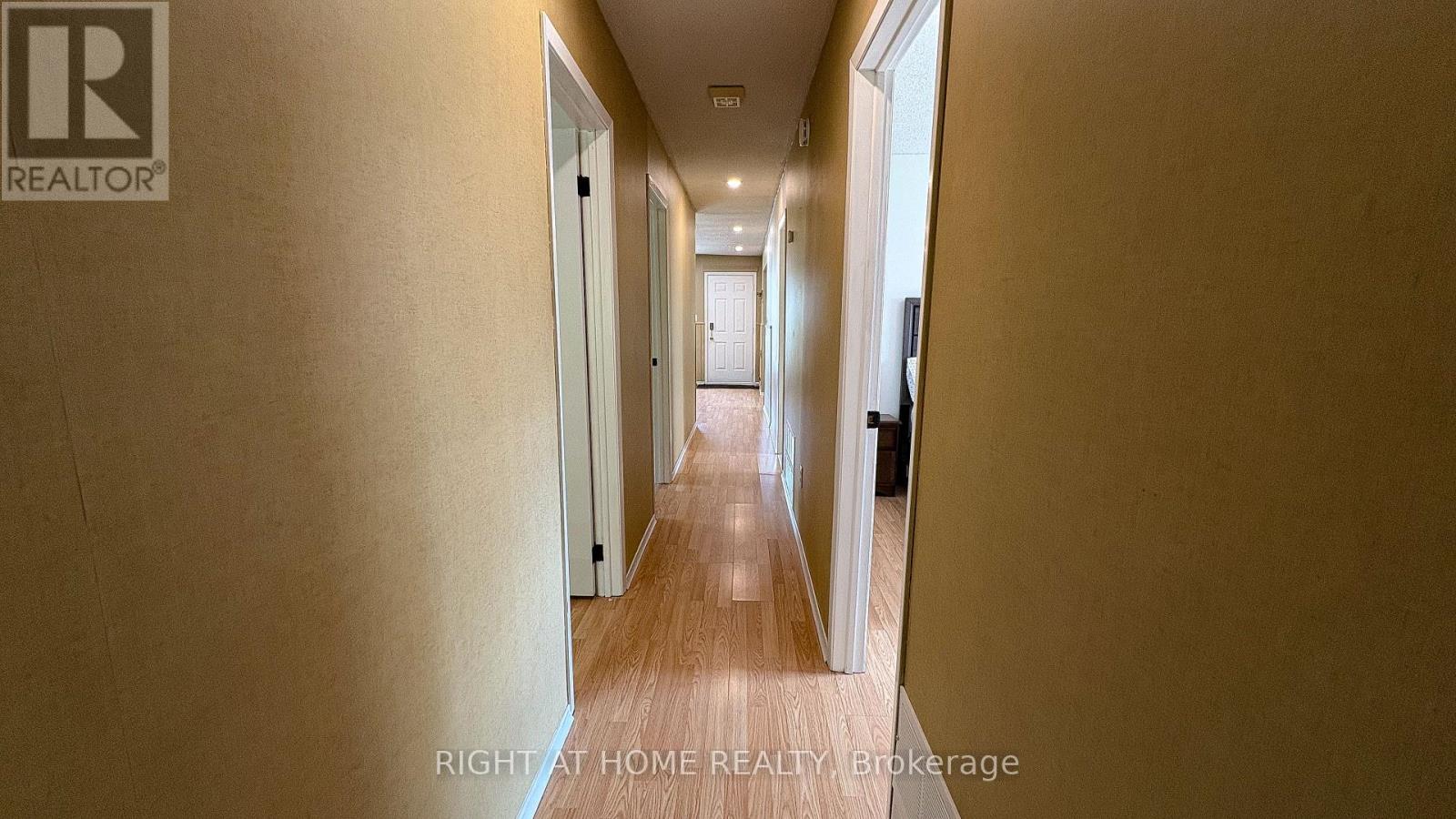 8 58th Street S, Wasaga Beach, Ontario  L9Z 1W6 - Photo 12 - S12411309