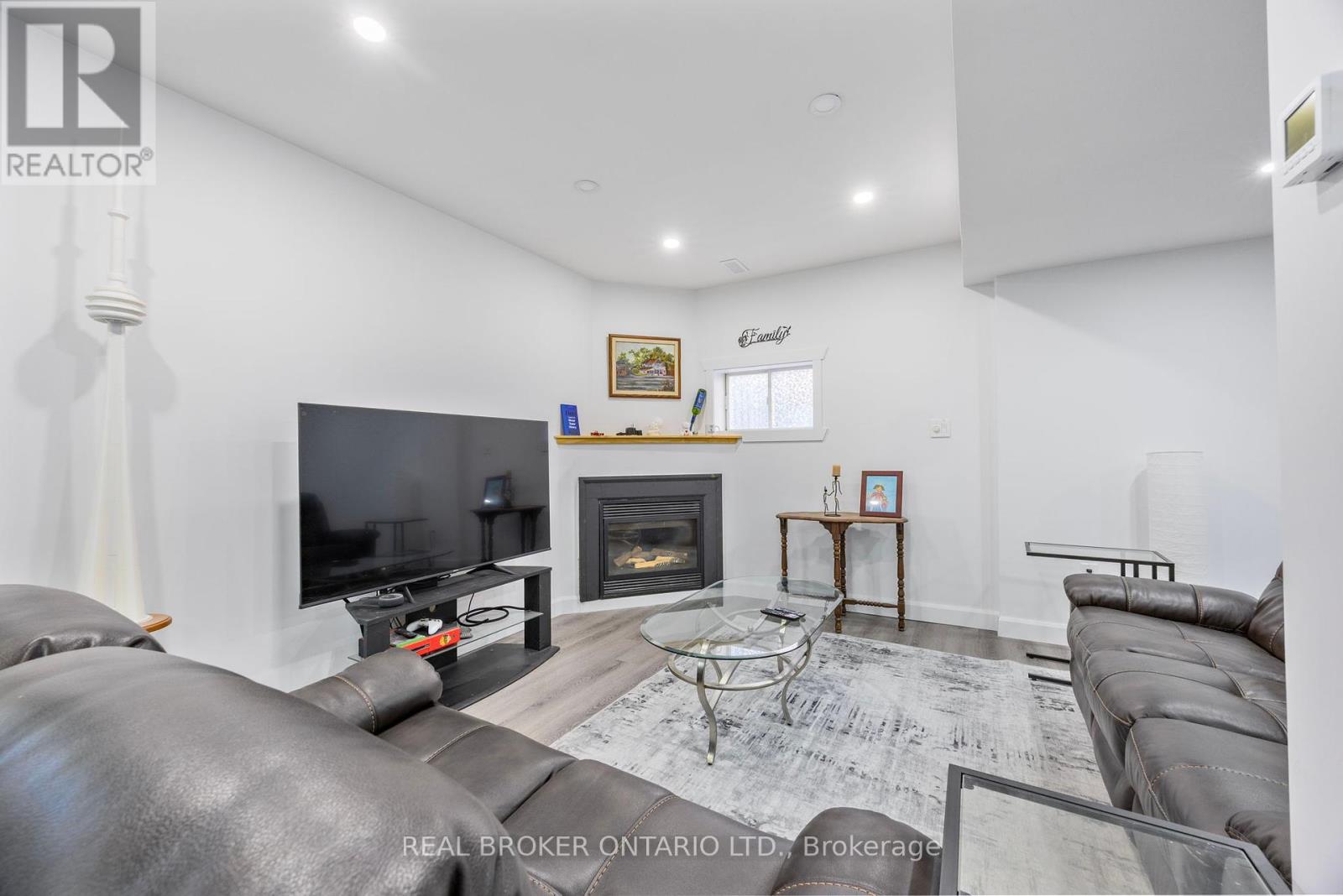32 Black Willow Drive, Barrie (Holly), Ontario  L4N 9M1 - Photo 41 - S12411319