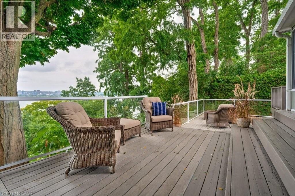 636 West Oval Drive, Burlington, Ontario  L7T 1B9 - Photo 44 - 40770788