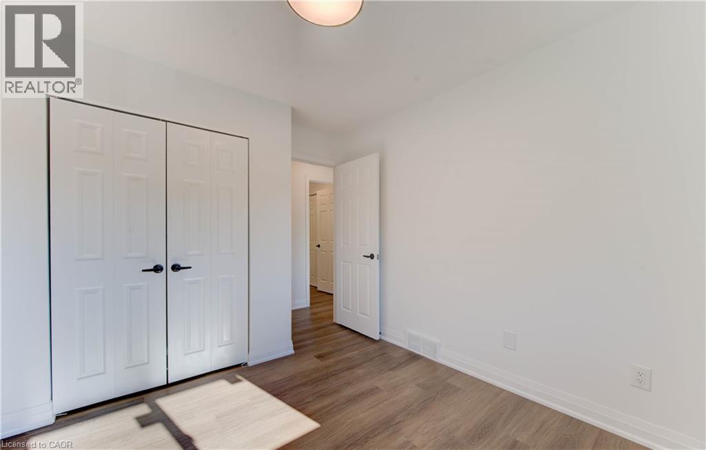 90 Culpepper Drive, Waterloo, Ontario  N2L 5S1 - Photo 25 - 40770634