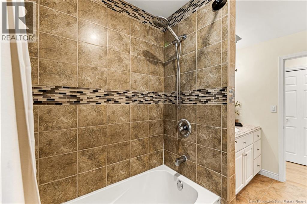 8 Autumn Terrace, Moncton, New Brunswick  E1C 8X4 - Photo 23 - NB126928